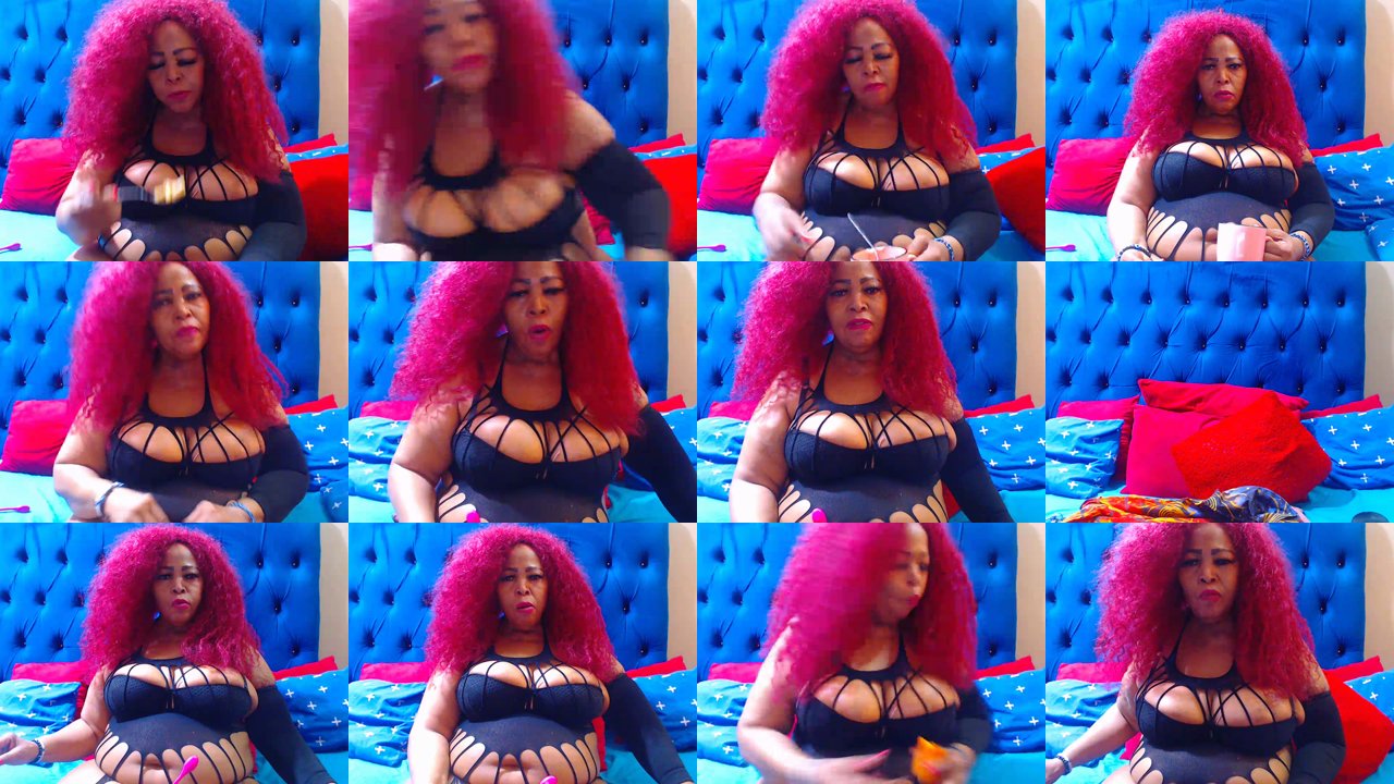 ebonycandy10 — Teasing, Seductive, Flirty on BongaCams