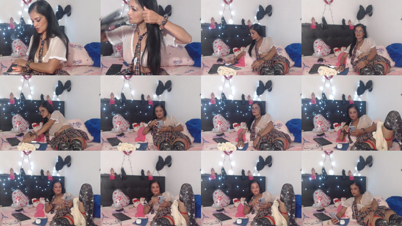 flacapaola11 — Latina, Skinny, Striptease on BongaCams
