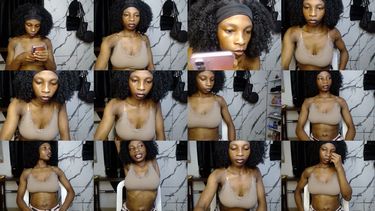 hornybum1 — Ebony, Fit muscle on BongaCams