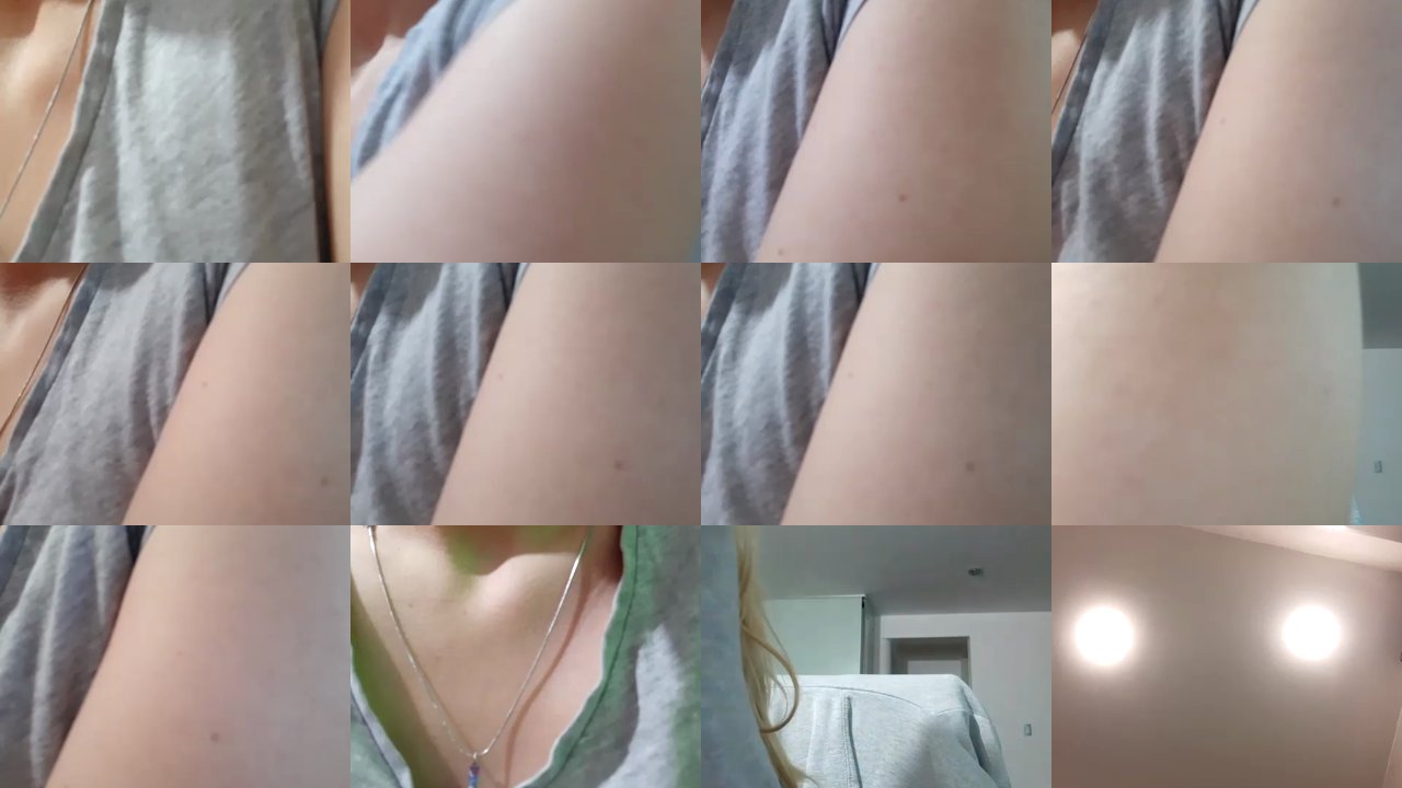littlesammy — Lovense, Petite tease, Interactive vibe on BongaCams