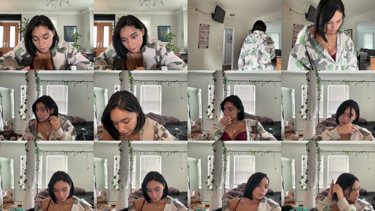 adriannarodriguez — Topless, Naturaltits, 18teen on Chaturbate