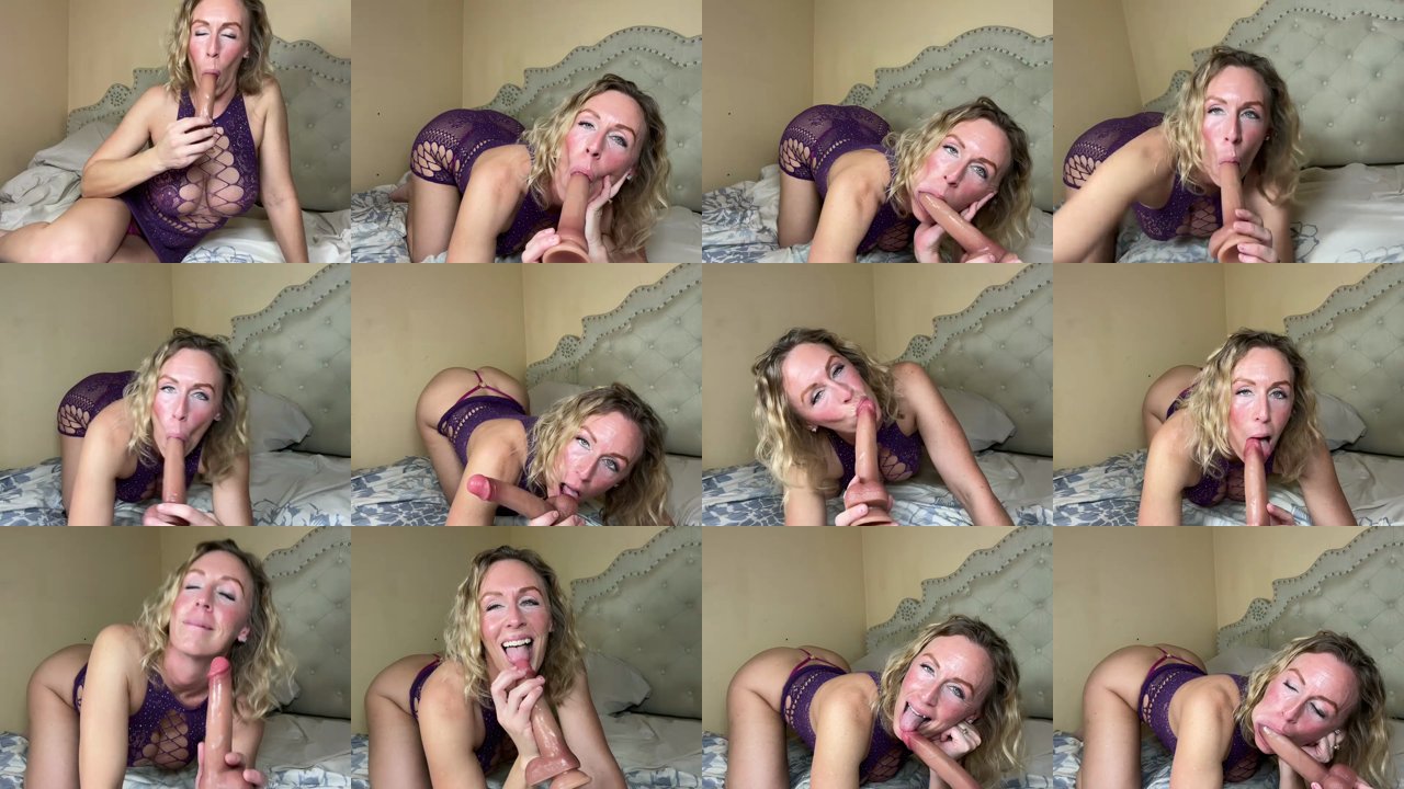 blondieblows — Flirty tease, Big boobs, Blue eyes on Chaturbate