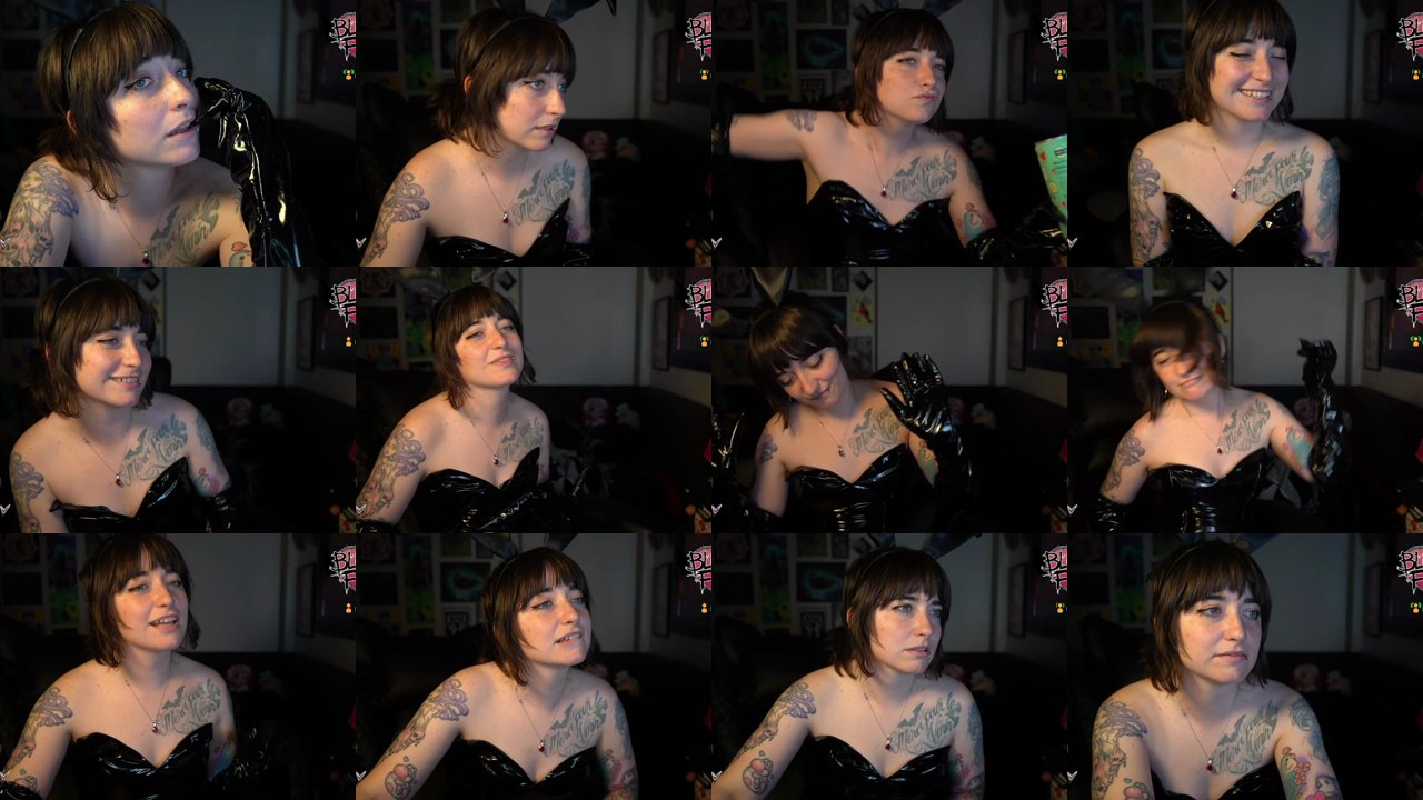 blueasfuck — Teasing, Feet, C2c on Chaturbate
