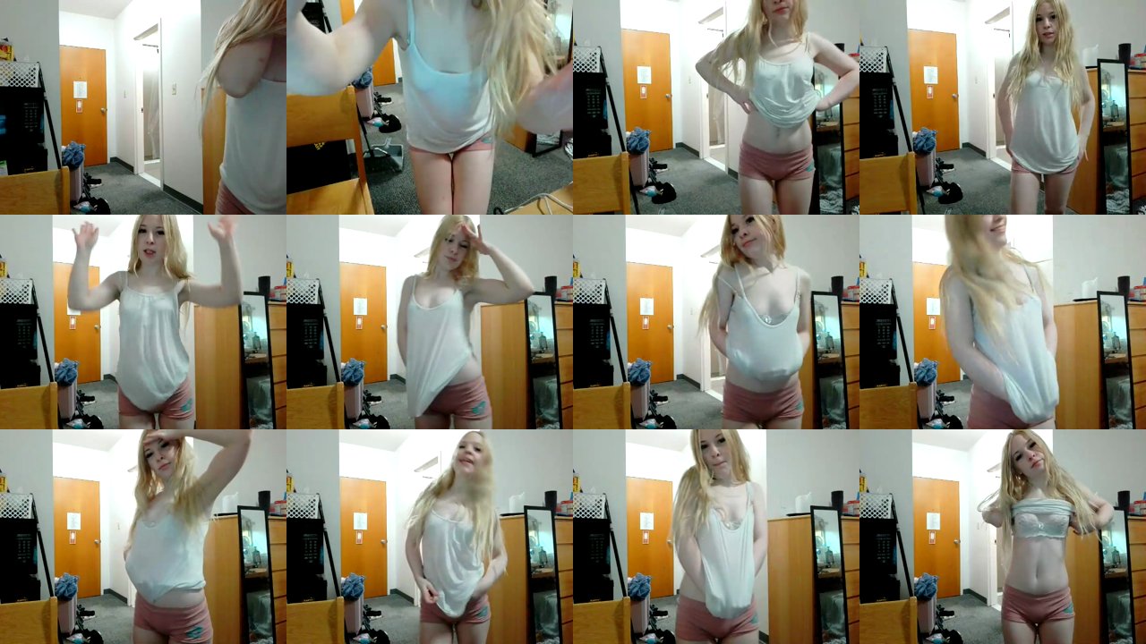 ilovemayahills — Teen, Blonde, Feet on Chaturbate