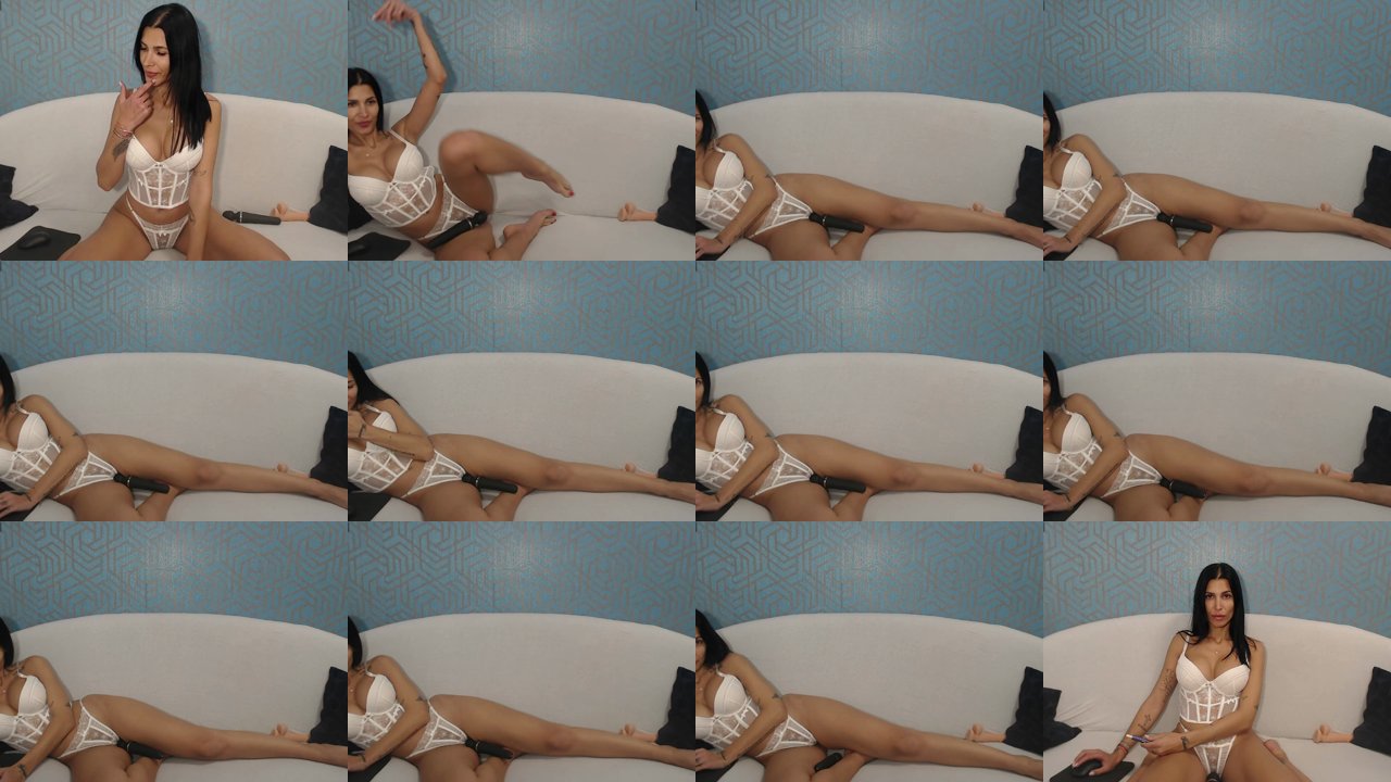 jennyxxx00 — Tits tease, Finger play on Chaturbate