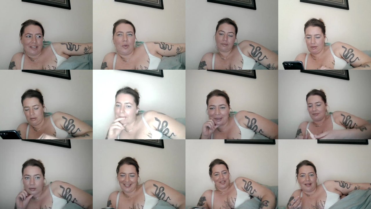 loulou___xxx — Tease, Sensual, Brunette on Chaturbate