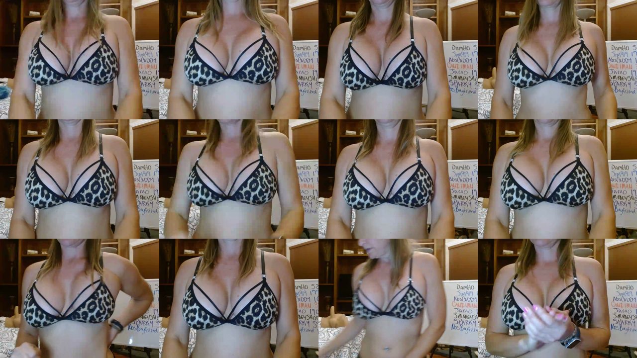 autumn_blonde — LUSH toy, Topless, Post vacation on MyFreeCams