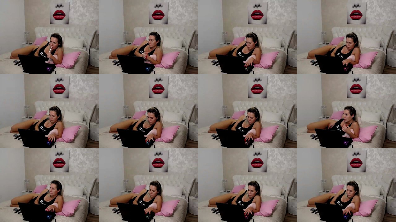 blondeefairy — Teasing, Petite, Blonde on MyFreeCams