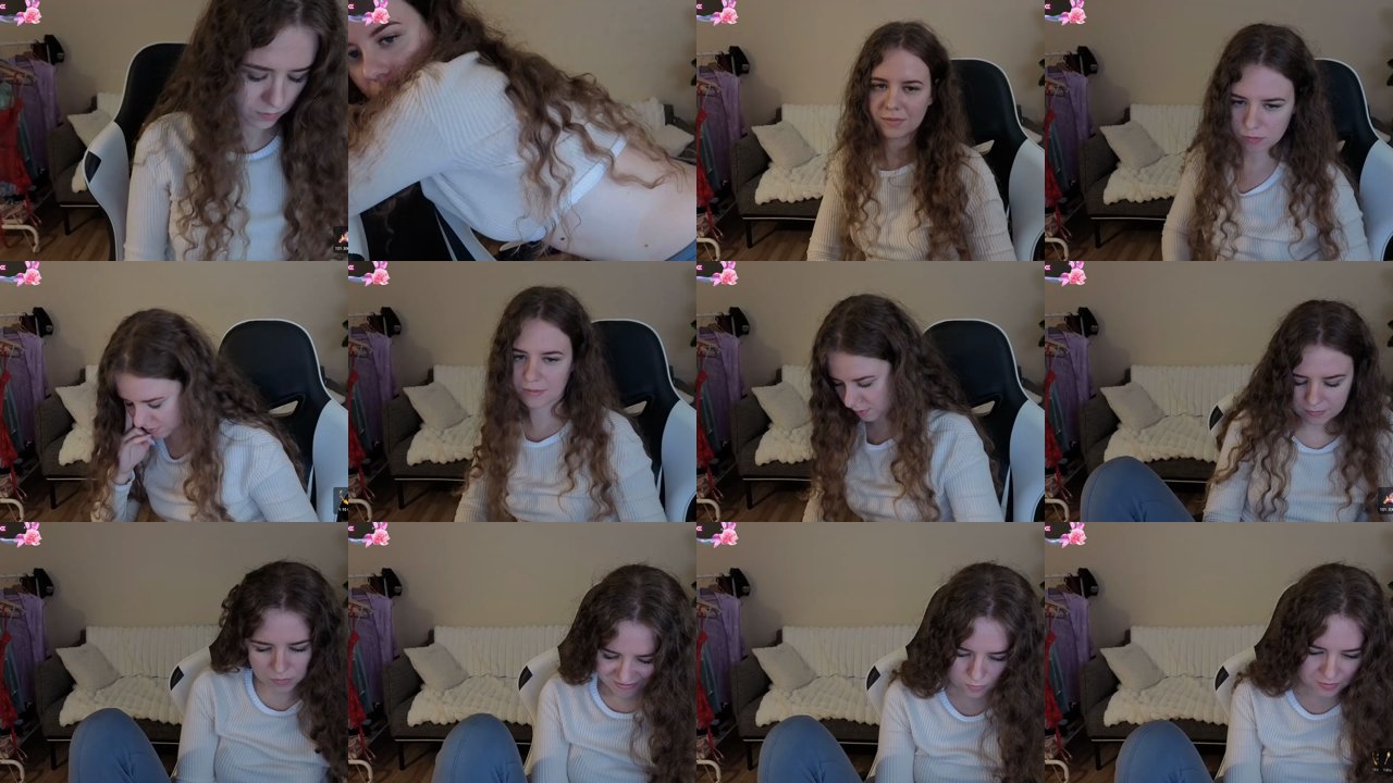 blueflowerr — Tease, Seductive, Sensual on MyFreeCams