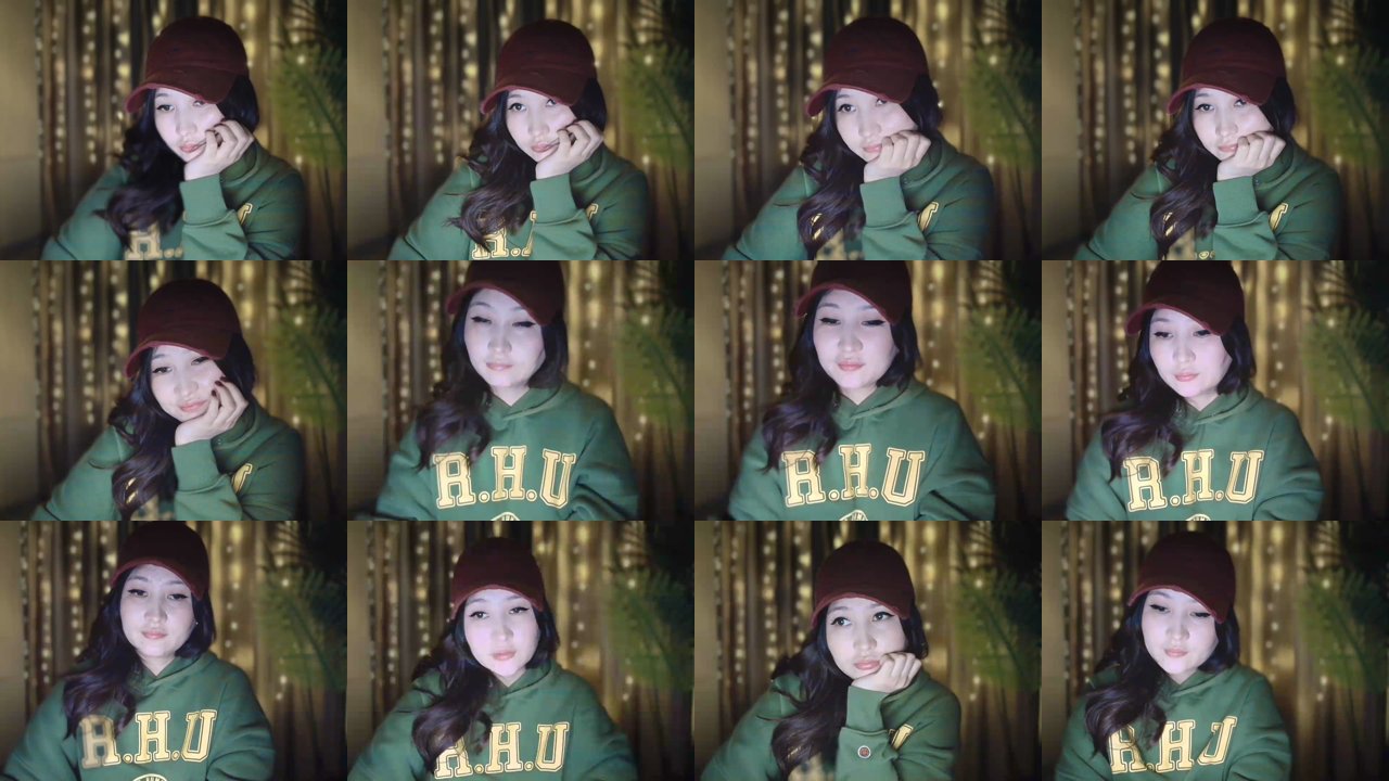 elfleur — Petite, Toy play, Sensual tease on MyFreeCams