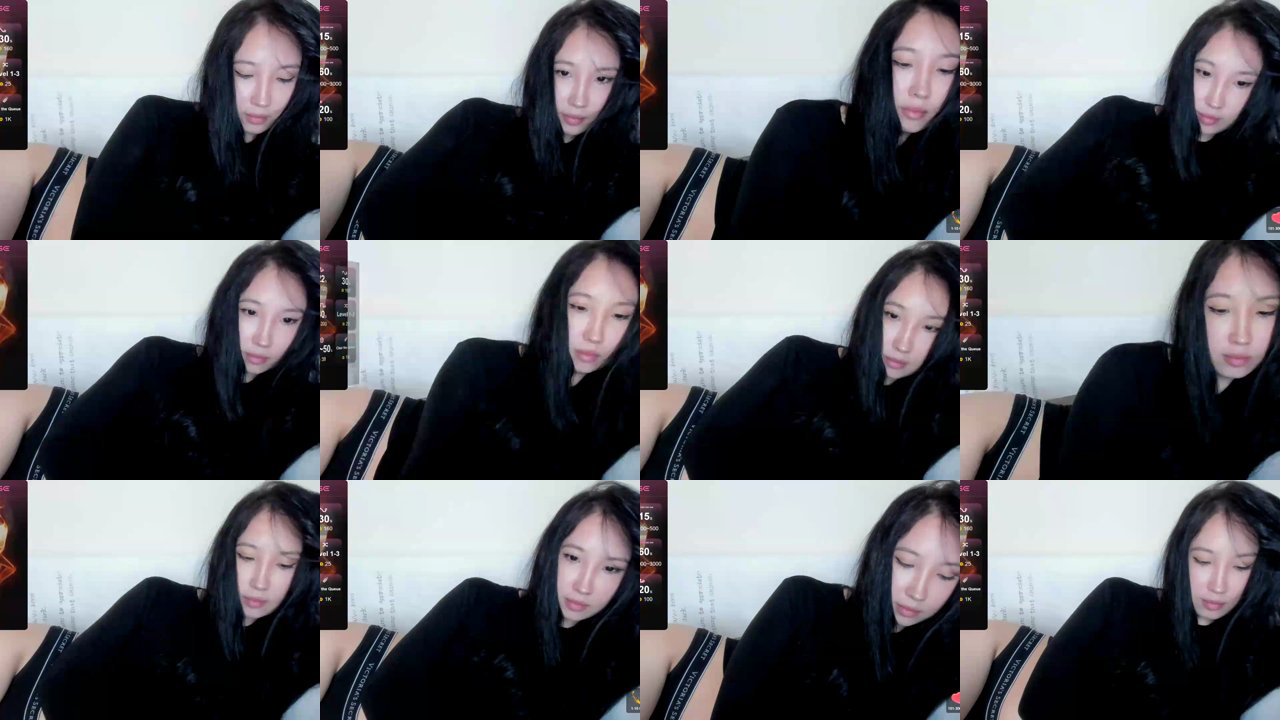 feralberry66 — Teasing, Playful, Redhead on MyFreeCams