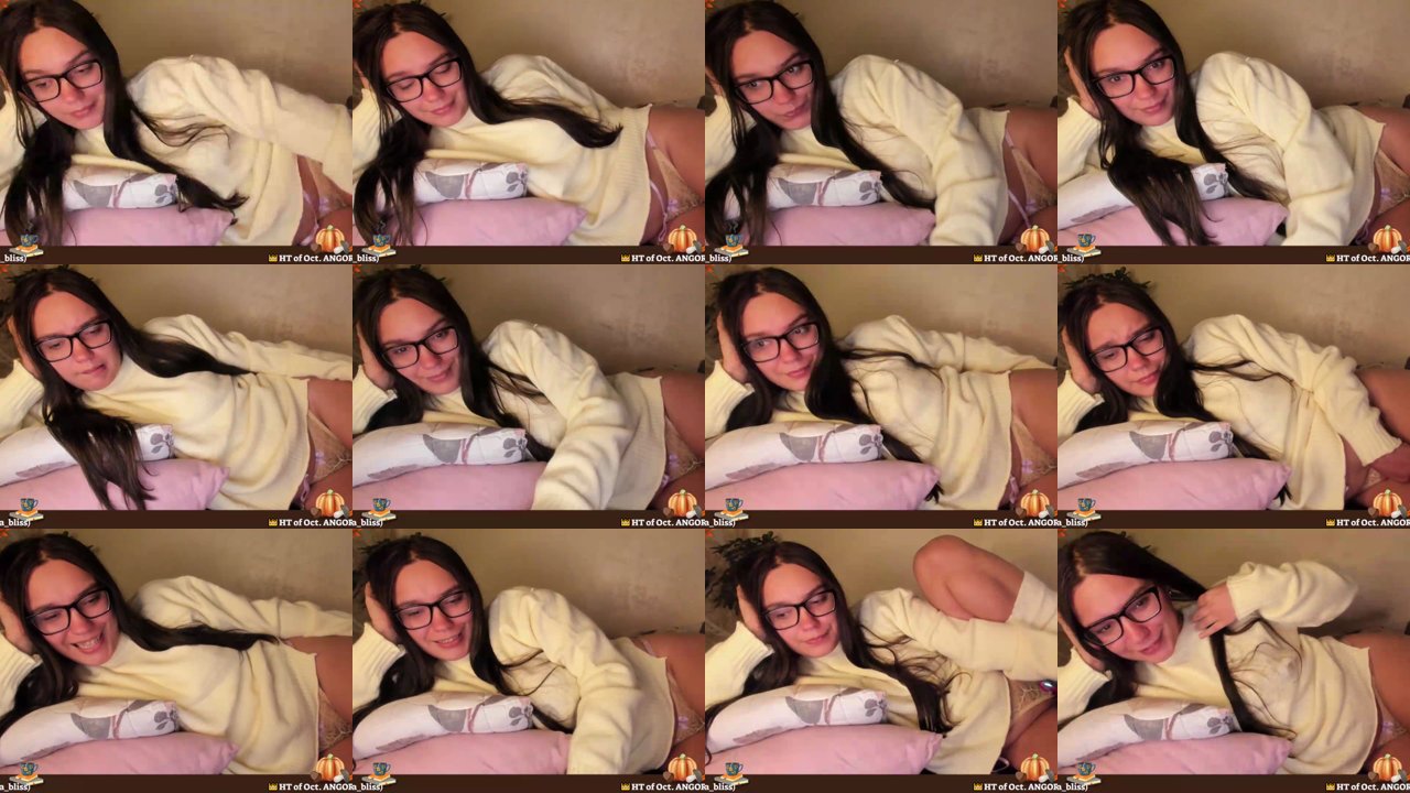 hell_belle — Tease, Redhead, Toy play on MyFreeCams