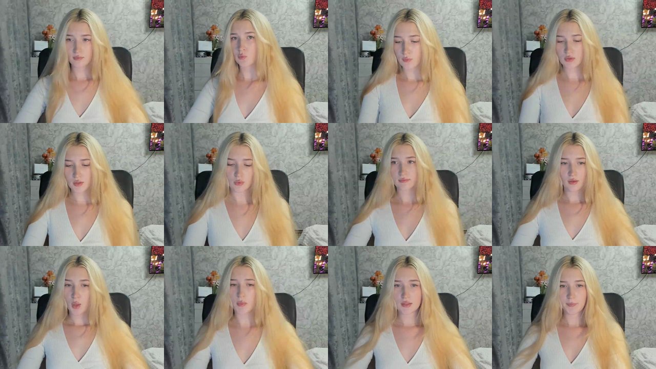 ilona_here — Tease, Playful, Brunette on MyFreeCams