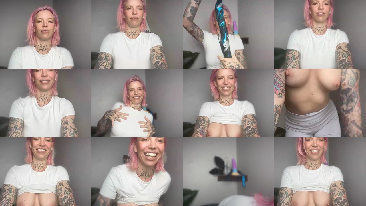 kittjones33 — Tease, Redhead, Toy play on MyFreeCams