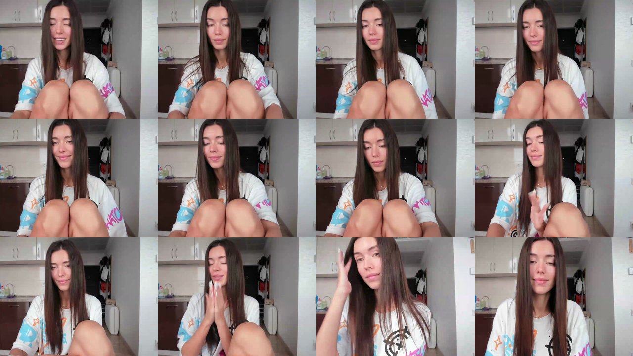 laurensaenz — Teasing, Latina, Toy play on MyFreeCams