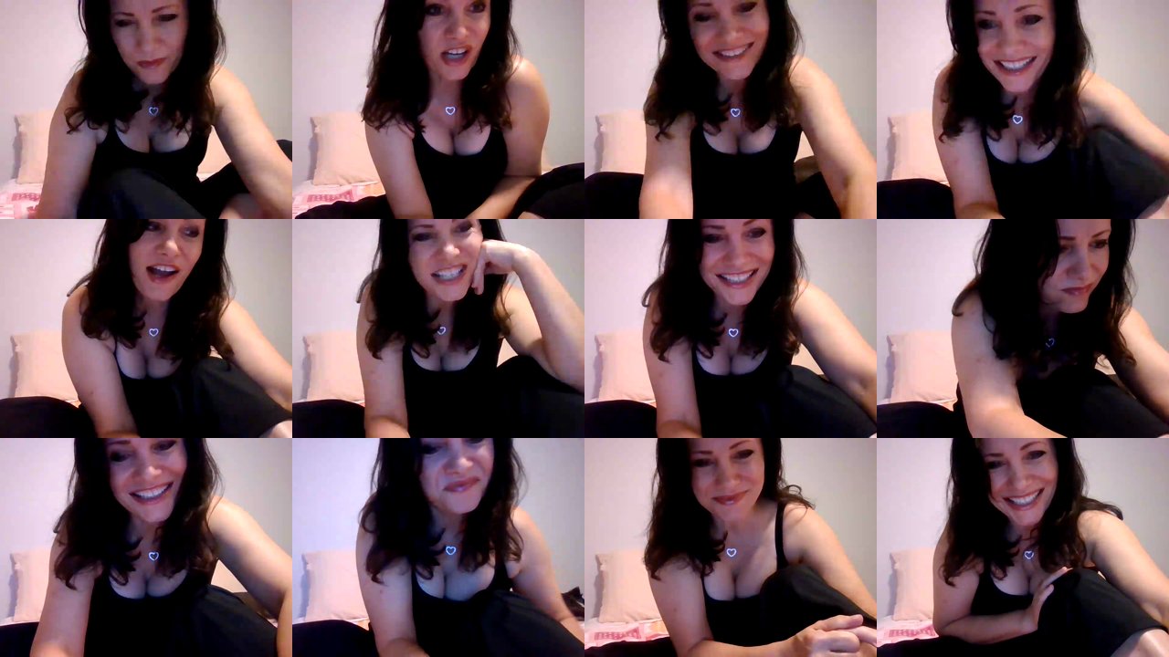 lvdoll — Personal stories, Curly hair, Holiday talk on MyFreeCams