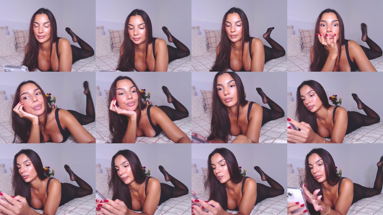misskelly — Teasing, Petite, Blonde on MyFreeCams