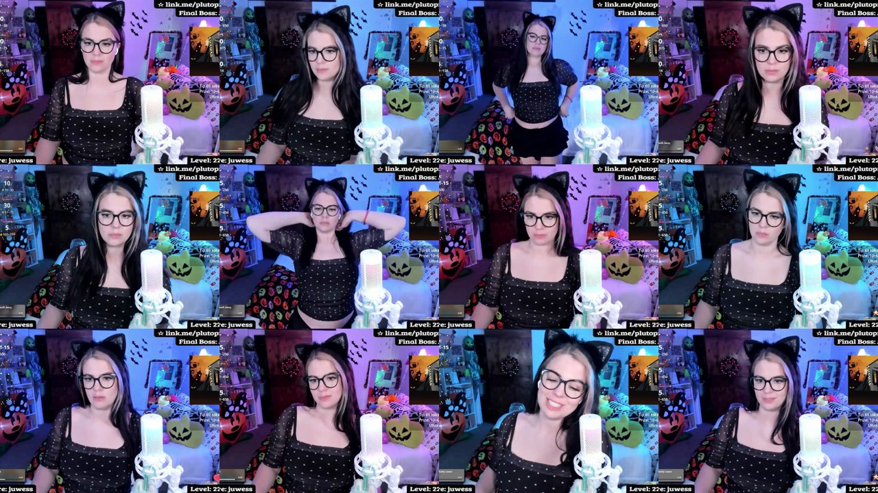 plutoprincess — Petite tease, Lingerie tease, Princess on MyFreeCams