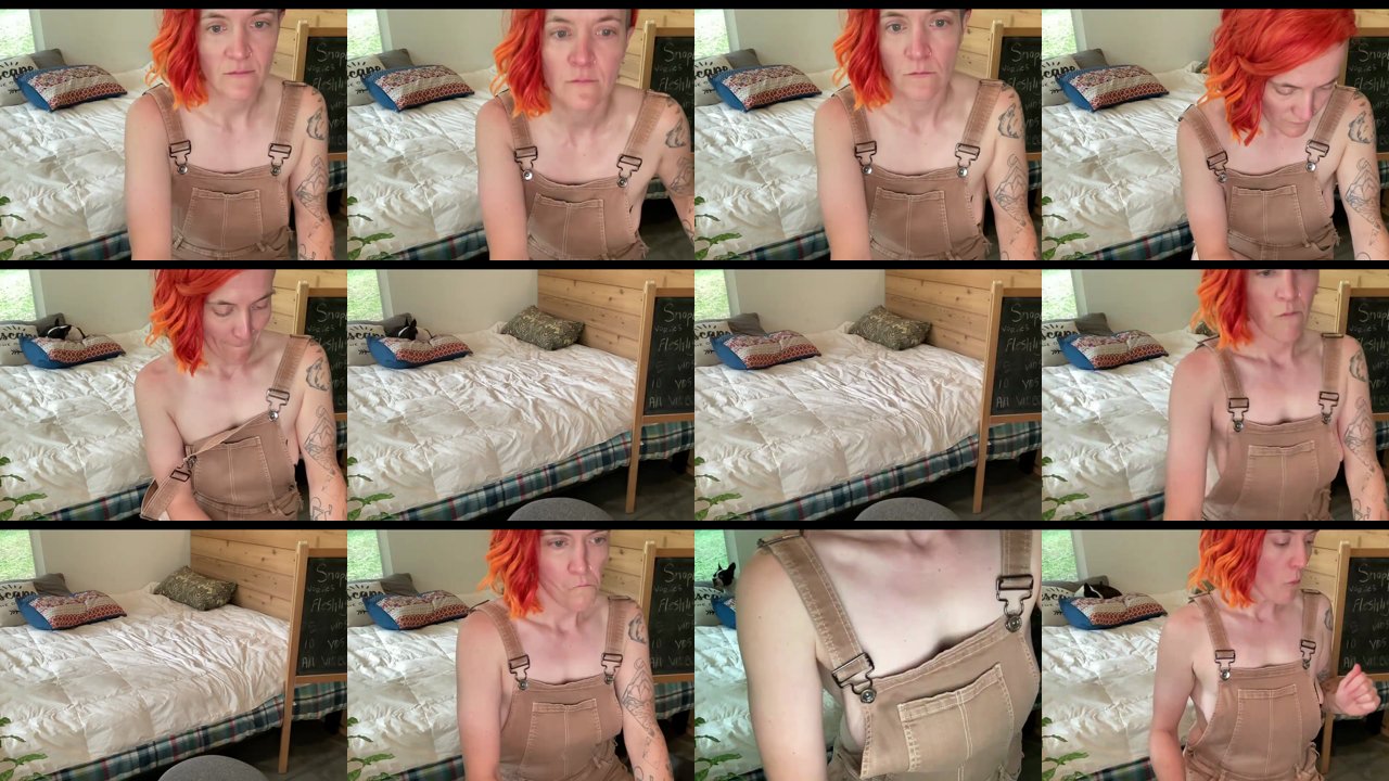 purrtymetal — Toy play, Tattooed, Altgirl on MyFreeCams