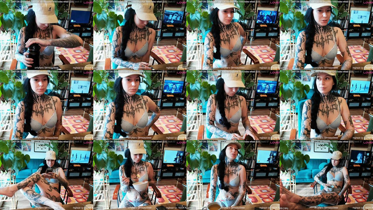 slimsaydeee — Goth, Tattoos, Halloween on MyFreeCams