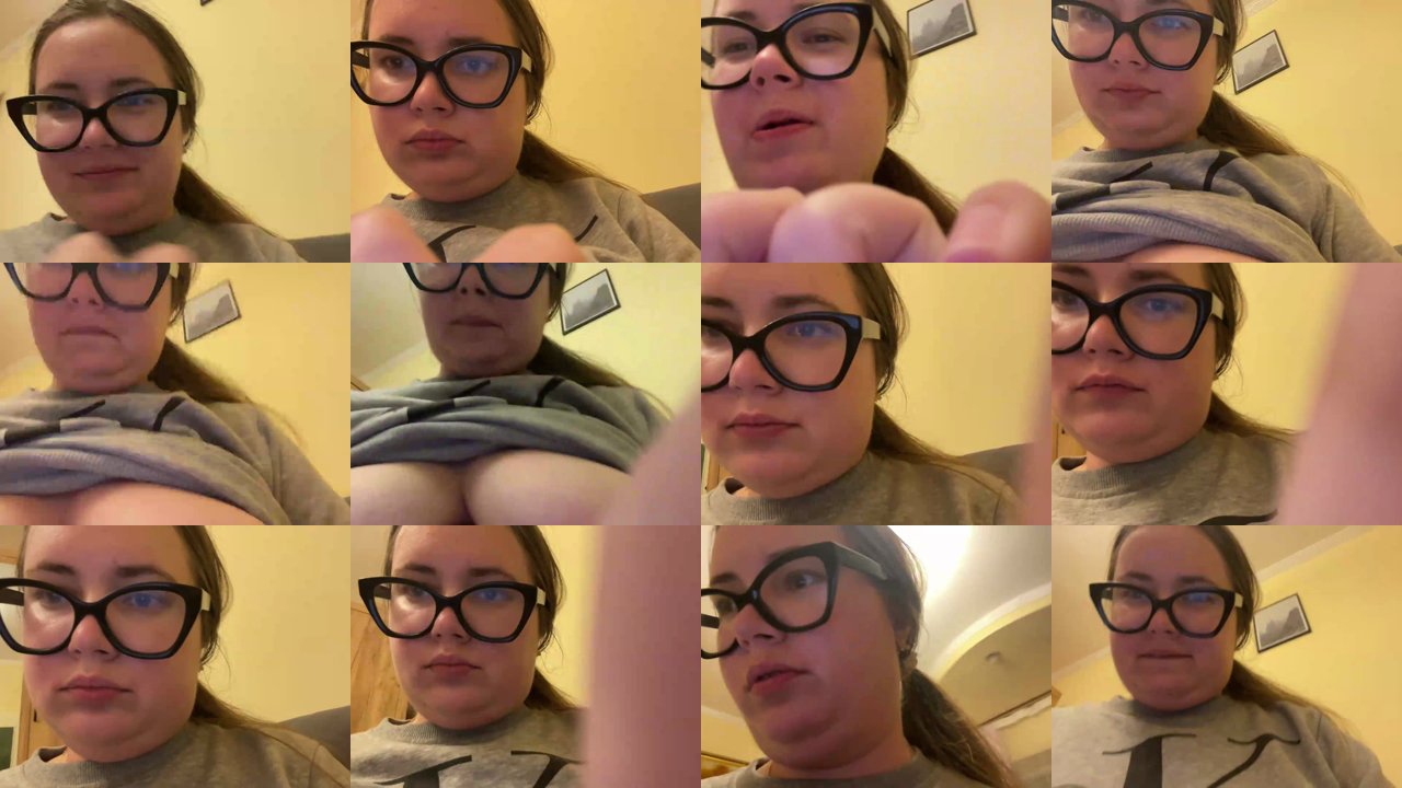 vanillaprincess — Petite tease, Solo tease, Sweet seduction on MyFreeCams